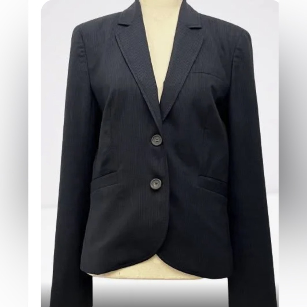 J Crew Pinstripe Classic Lined Two Button Front Wool Blazer Size 8.